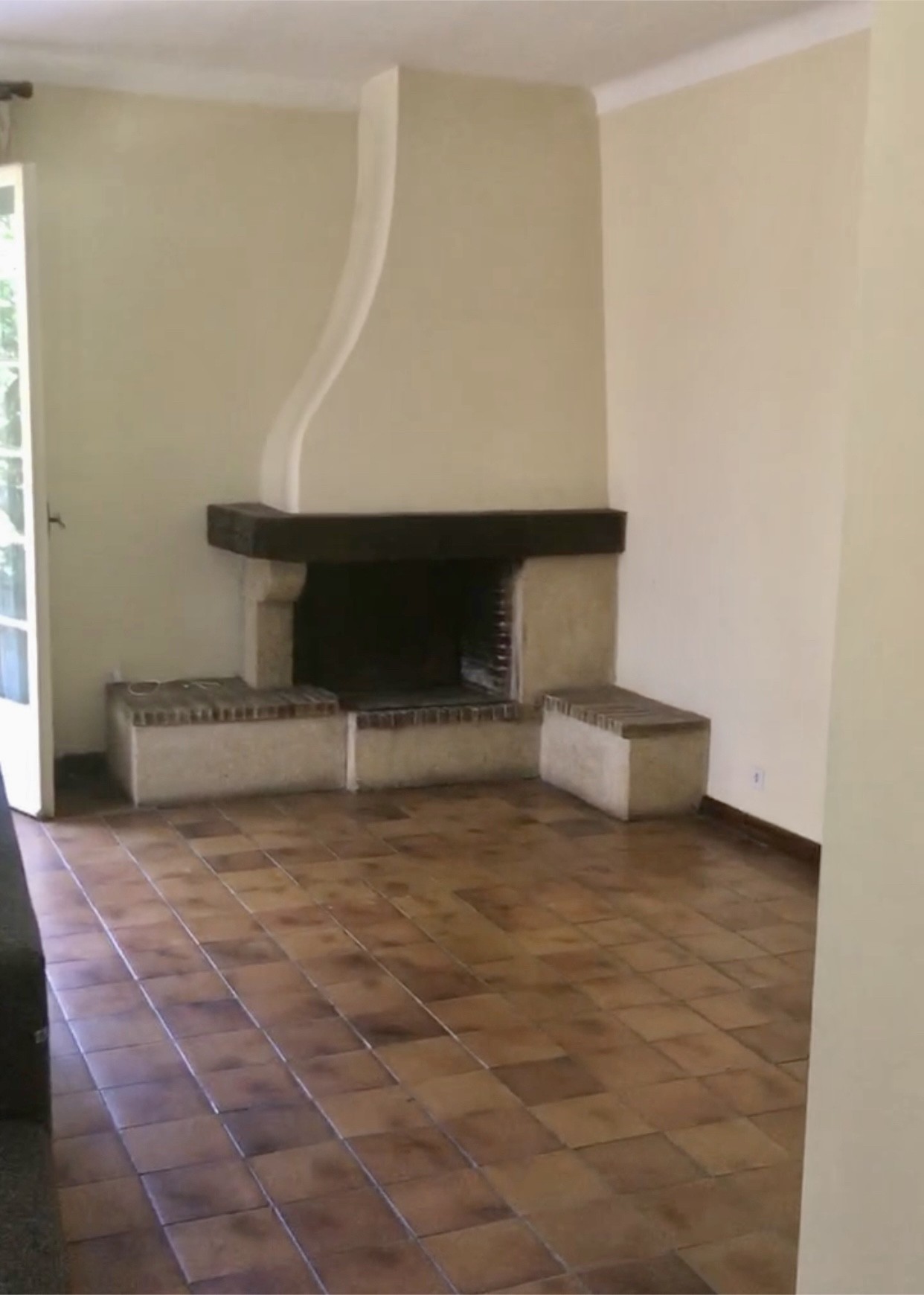 Cheminée avant travaux